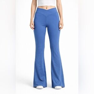 NEW Offline By Aerie Women High Rise Real Me Flare Legging Blue M